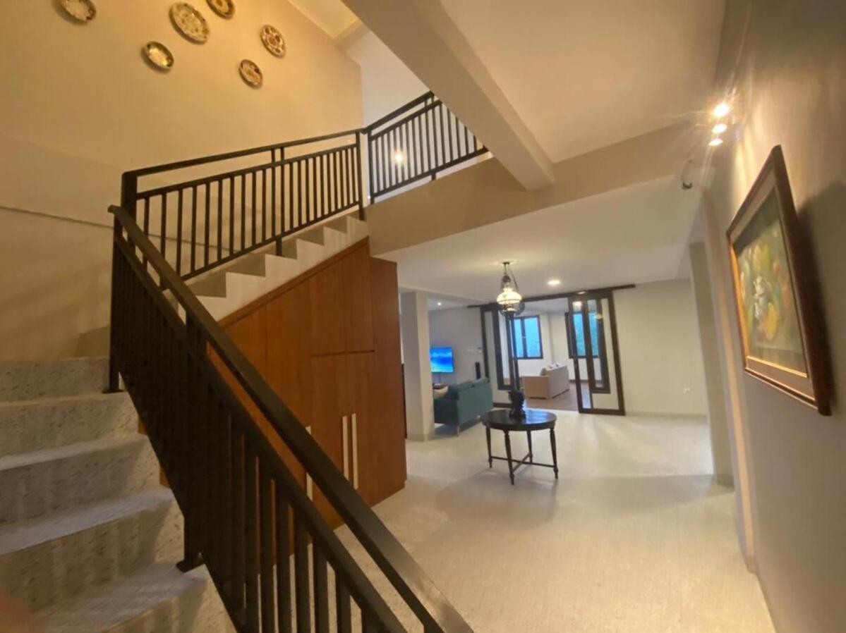 Alleira - Mountain View, Gym, Bbq Dengan Firepit Villa Bandung